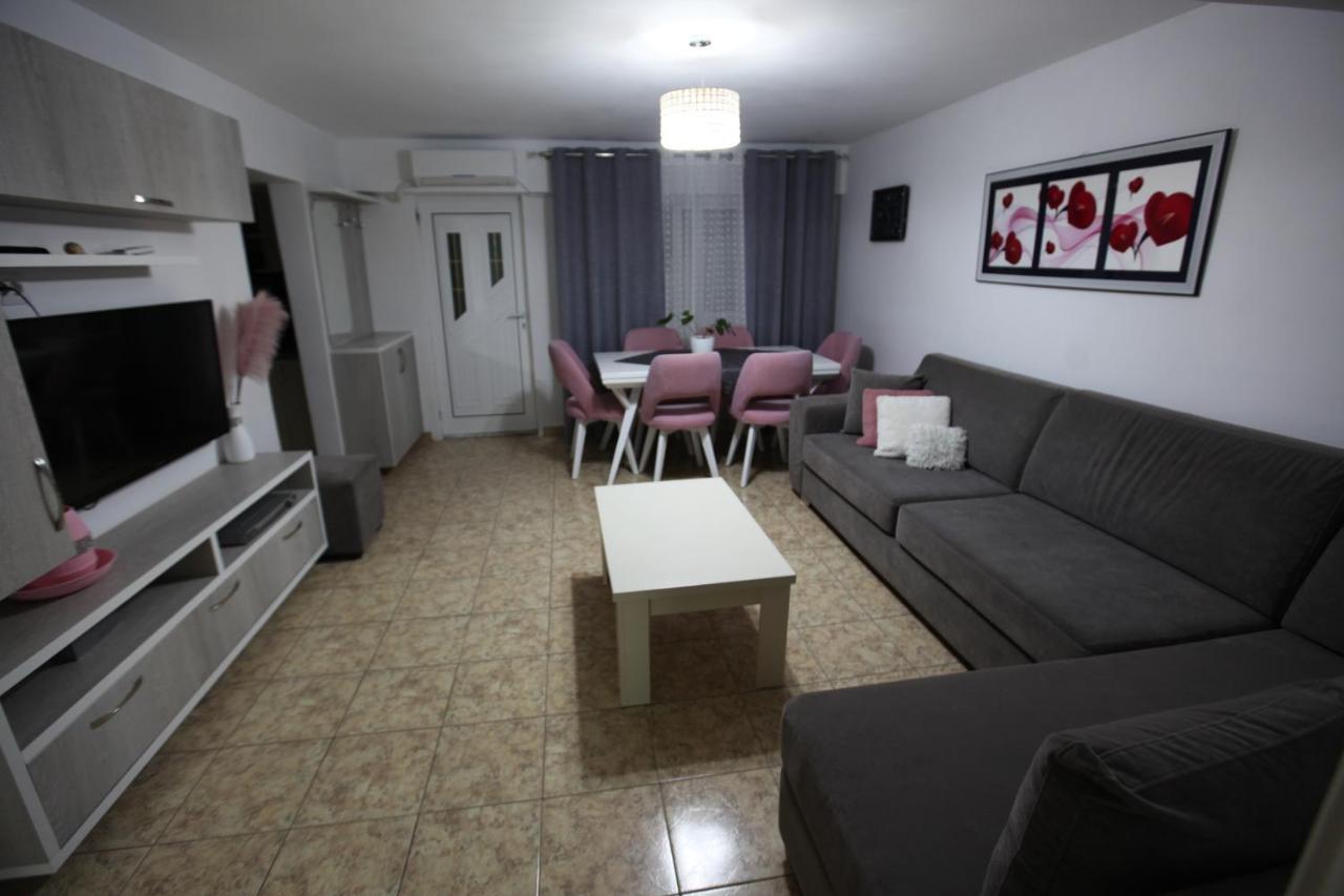 Kuburi Hotel Ksamil Kültér fotó