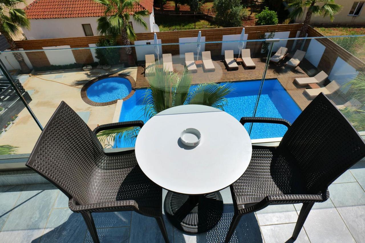 Kuburi Hotel Ksamil Kültér fotó
