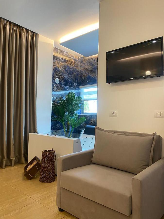 Kuburi Hotel Ksamil Kültér fotó